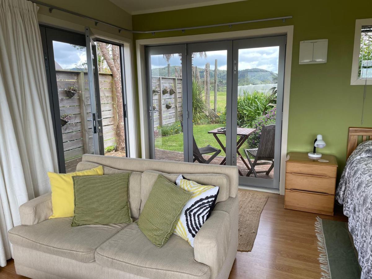 Chalet Cullen, Mangawhai Exterior photo